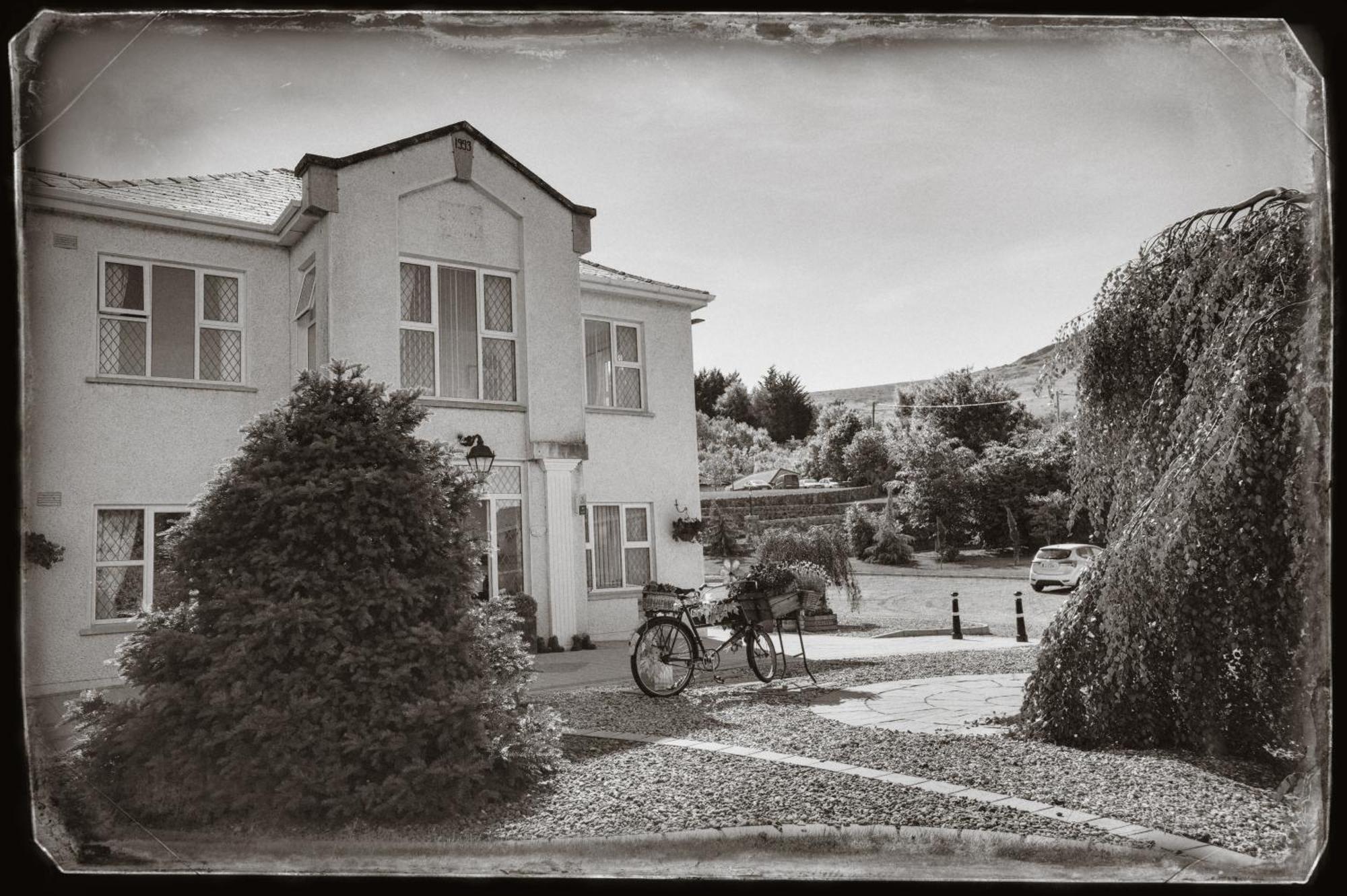 Grove House Bed & Breakfast คาร์ลิงฟอร์ด ภายนอก รูปภาพ