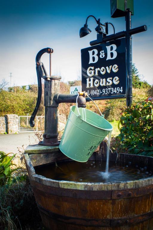 Grove House Bed & Breakfast คาร์ลิงฟอร์ด ภายนอก รูปภาพ