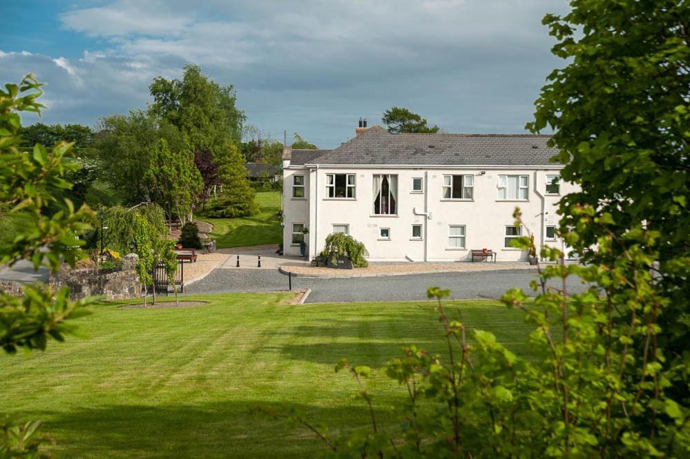 Grove House Bed & Breakfast คาร์ลิงฟอร์ด ภายนอก รูปภาพ