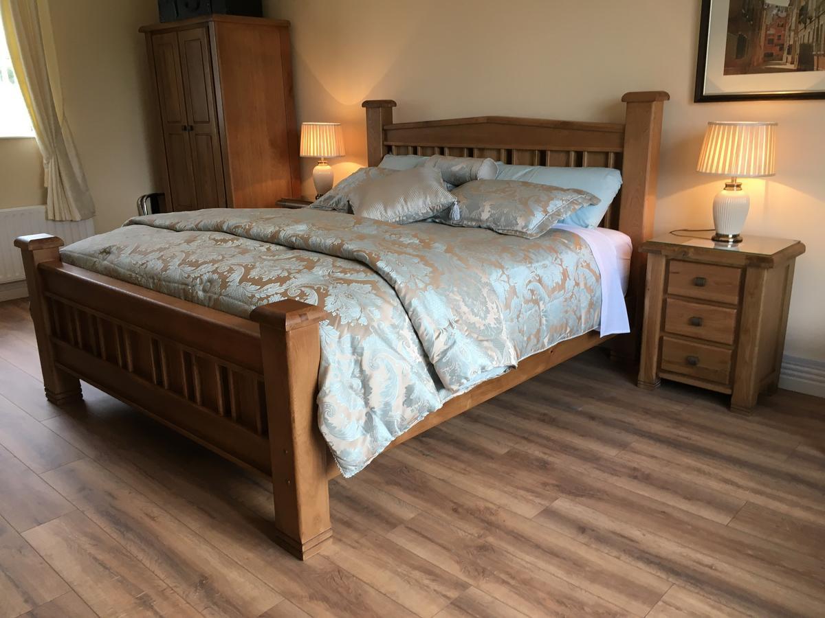 Grove House Bed & Breakfast คาร์ลิงฟอร์ด ภายนอก รูปภาพ